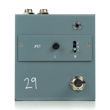 29 Pedals JFET boost pedal with tube-like transistor tone at Interstellar Guitars